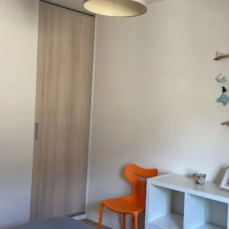 Maison De Centre-ville Avec Grande Terrasse コンカルノー